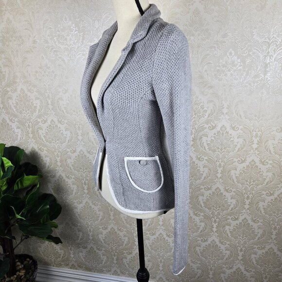Anthropolgie MOTH Blakely Knit Blazer Size Small Gray White Trim 1 Button Close - Picture 6 of 15